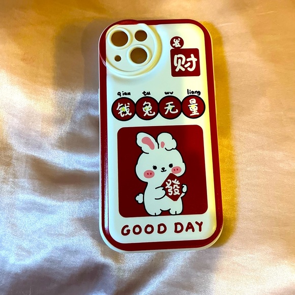 iPhone 13 Cute Rabbit Design W/ Hanging Chain Lanyard Silicone Phone Case NWT - Picture 2 of 9